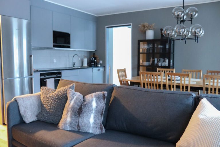 Properties for rent apmt jupiter 5